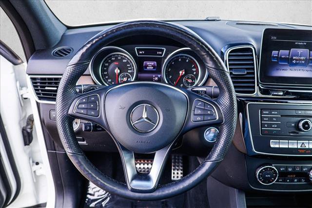 Used 2019 Mercedes-Benz GLE 400 4MATIC image 13
