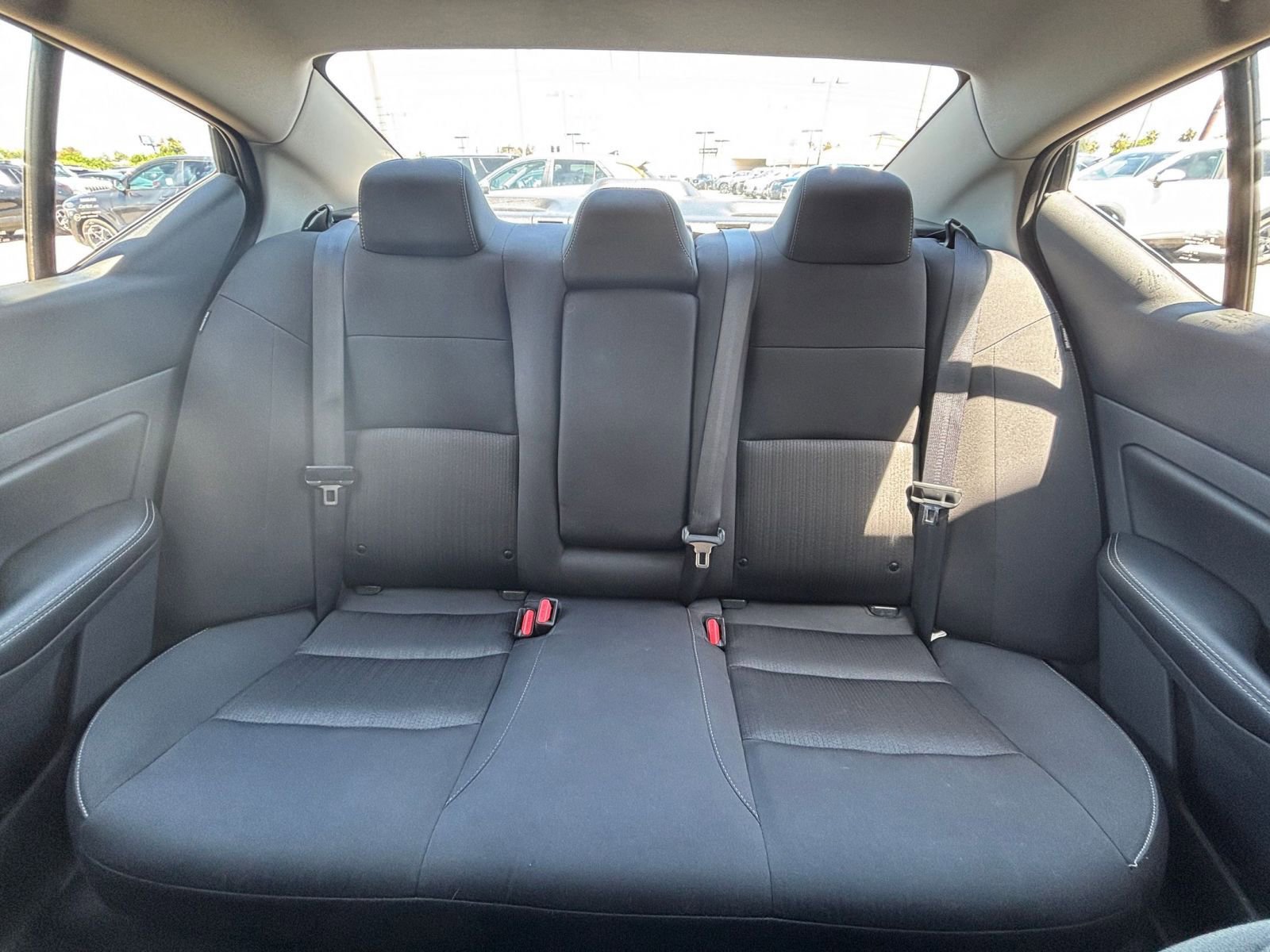 Used 2025 Nissan Altima 2.5 SV FWD image 39