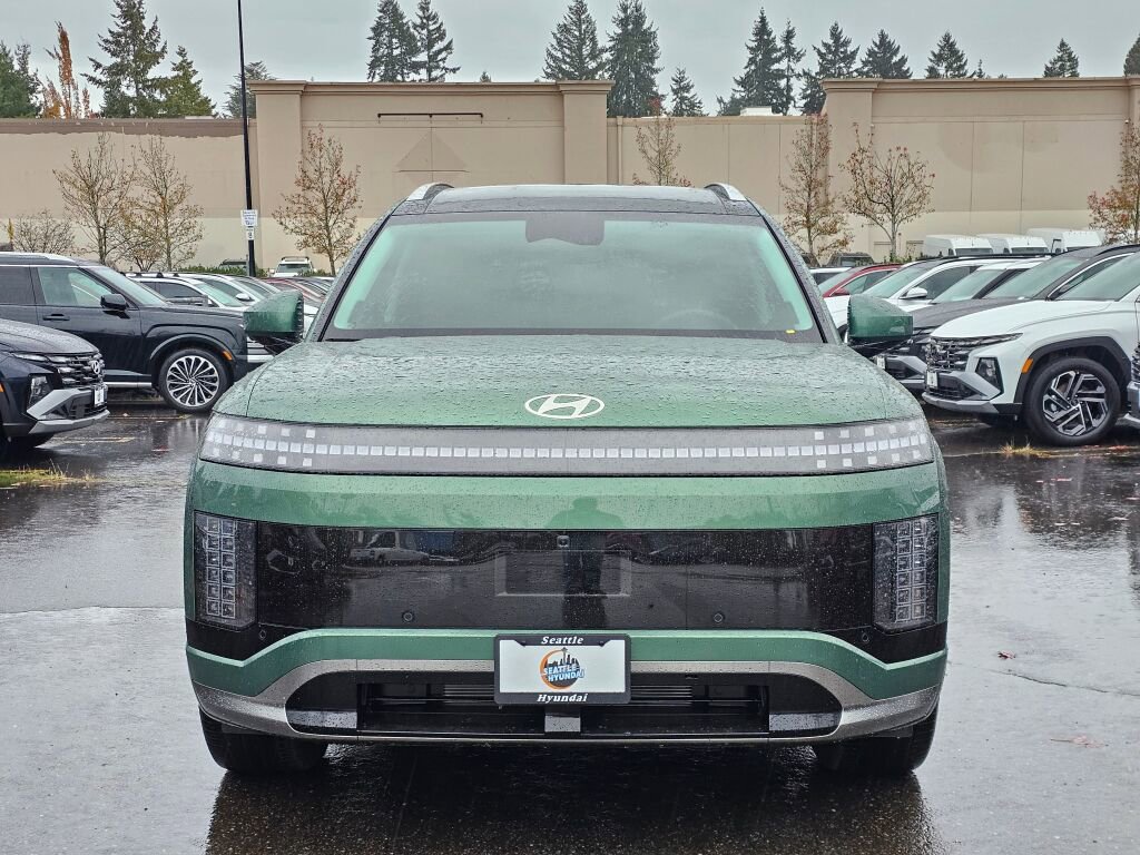 New 2026 Hyundai Ioniq 9 Calligraphy image 2