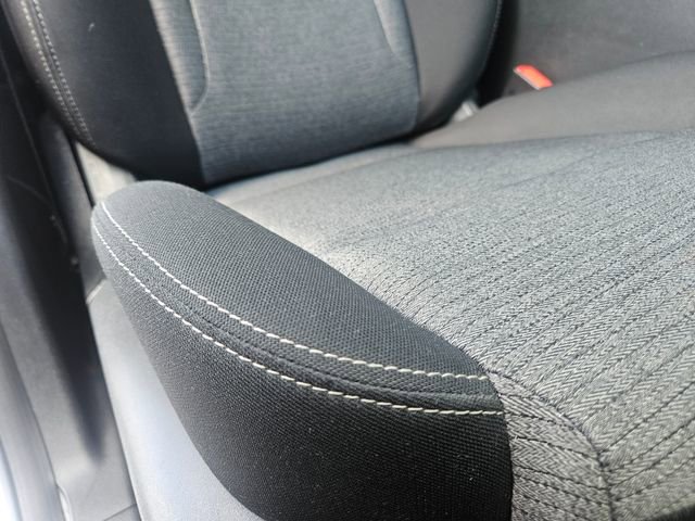 Used 2023 Nissan Rogue SV AWD/4WD image 19