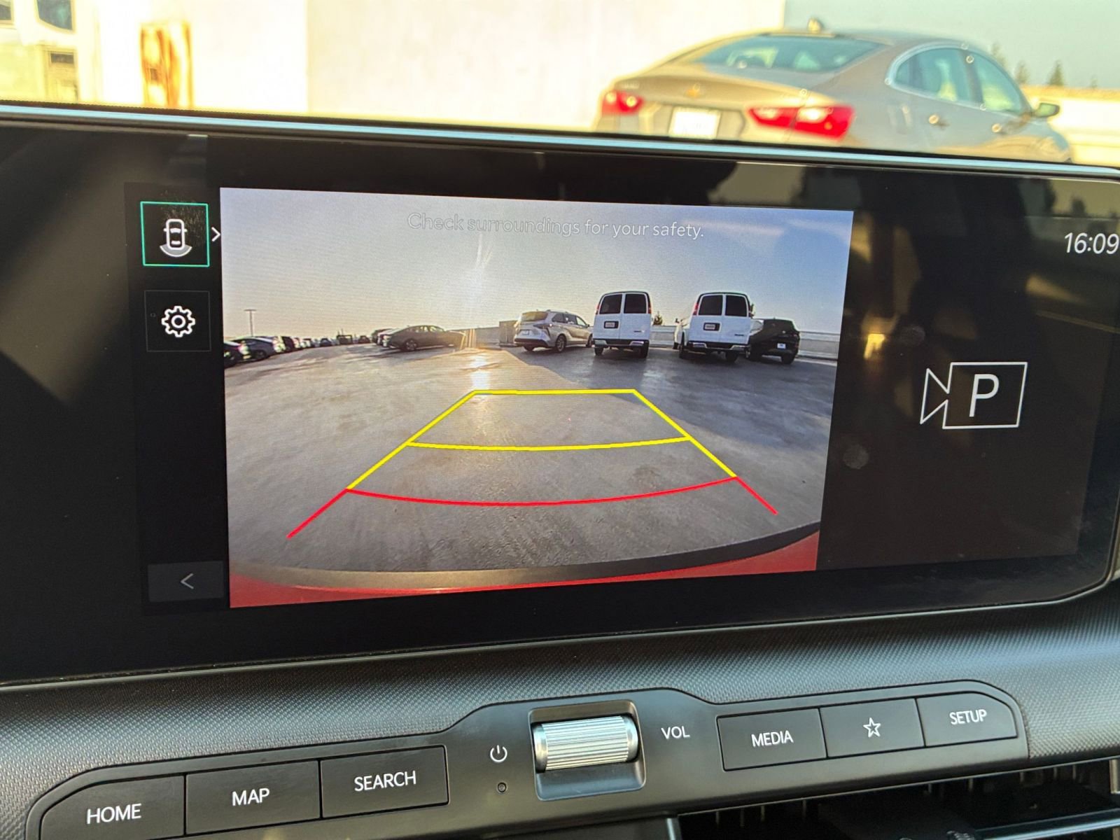 Used 2025 Kia K4 LXS image 23