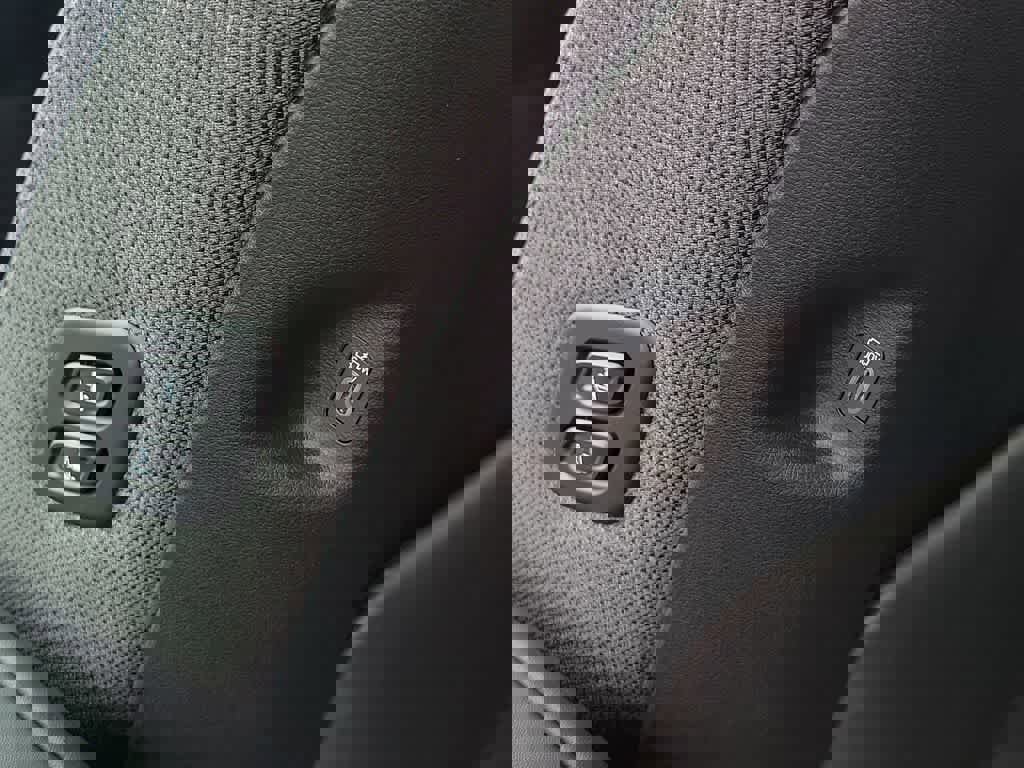 New 2026 Hyundai Ioniq 9 SE image 25