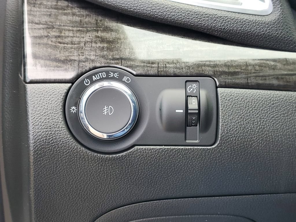 Used 2015 Buick Encore Convenience AWD/4WD image 17