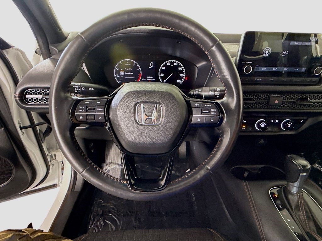 Used 2023 Honda HR-V Sport image 12