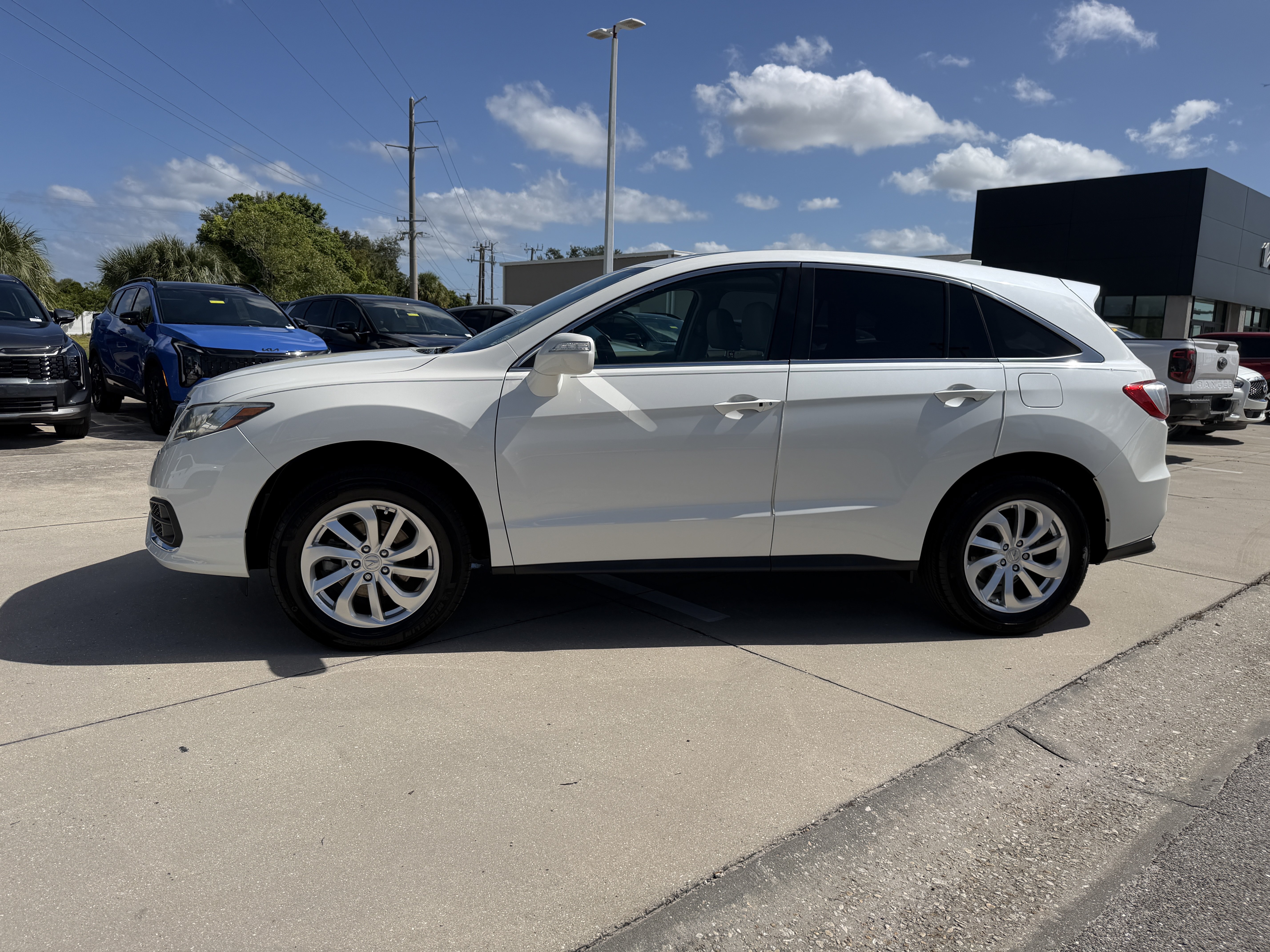 Used 2018 Acura RDX w/ Tech & AcuraWatch Plus Pack FWD image 7
