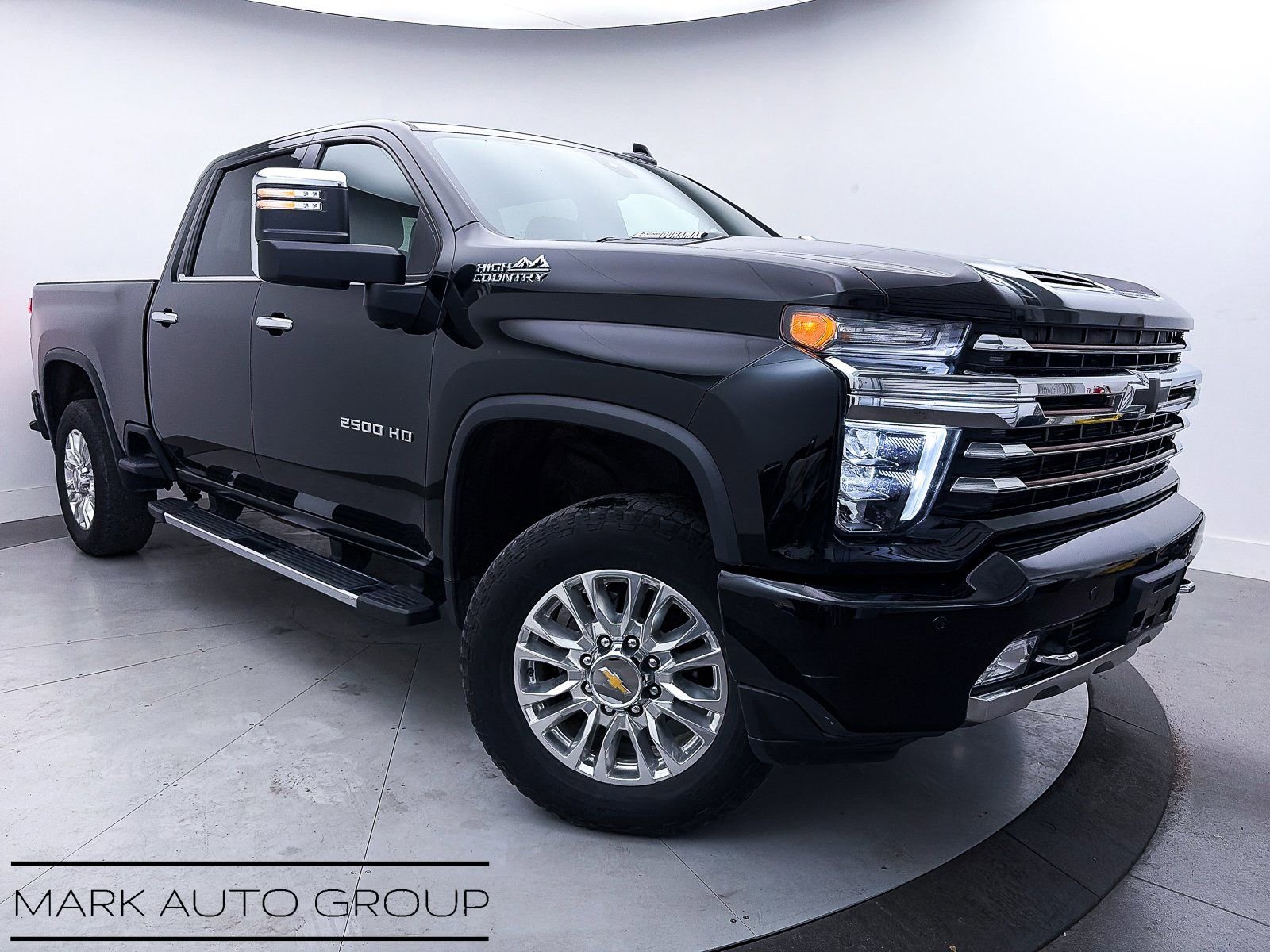 Used 2022 Chevrolet Silverado 2500 High Country w/ Z71 Off-Road Package image 1