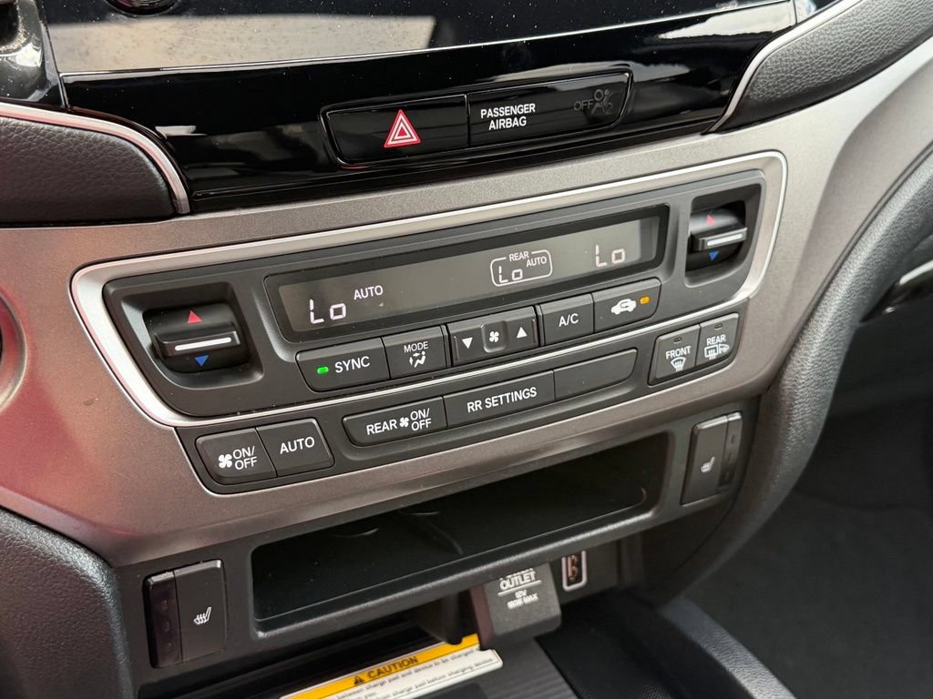 Used 2023 Honda Passport EX-L image 16