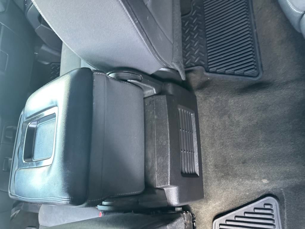 Used 2018 Chevrolet Silverado 1500 LT w/ LT Eassist Package image 33