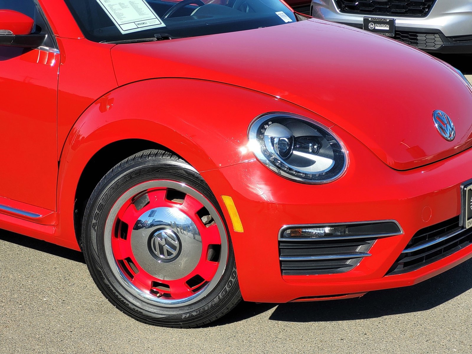 Used 2018 Volkswagen Beetle 2.0T S image 3