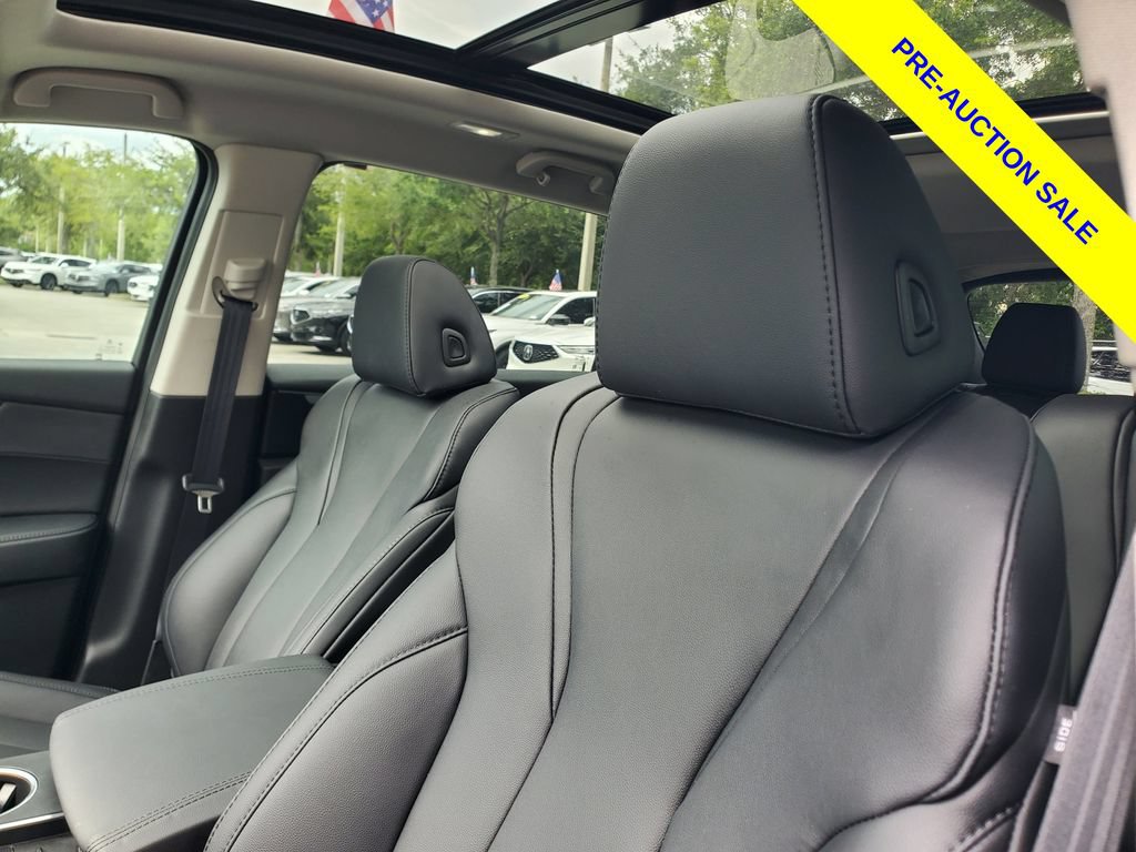 Used 2025 Acura MDX FWD image 17