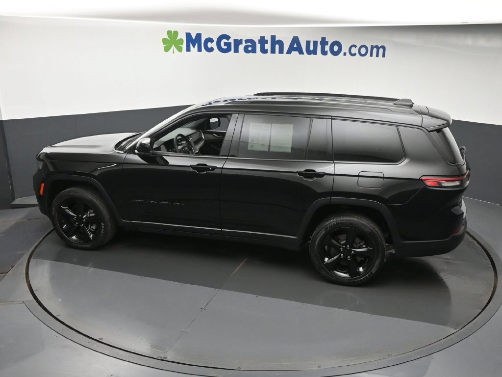 Used 2024 Jeep Grand Cherokee L Altitude AWD/4WD image 27