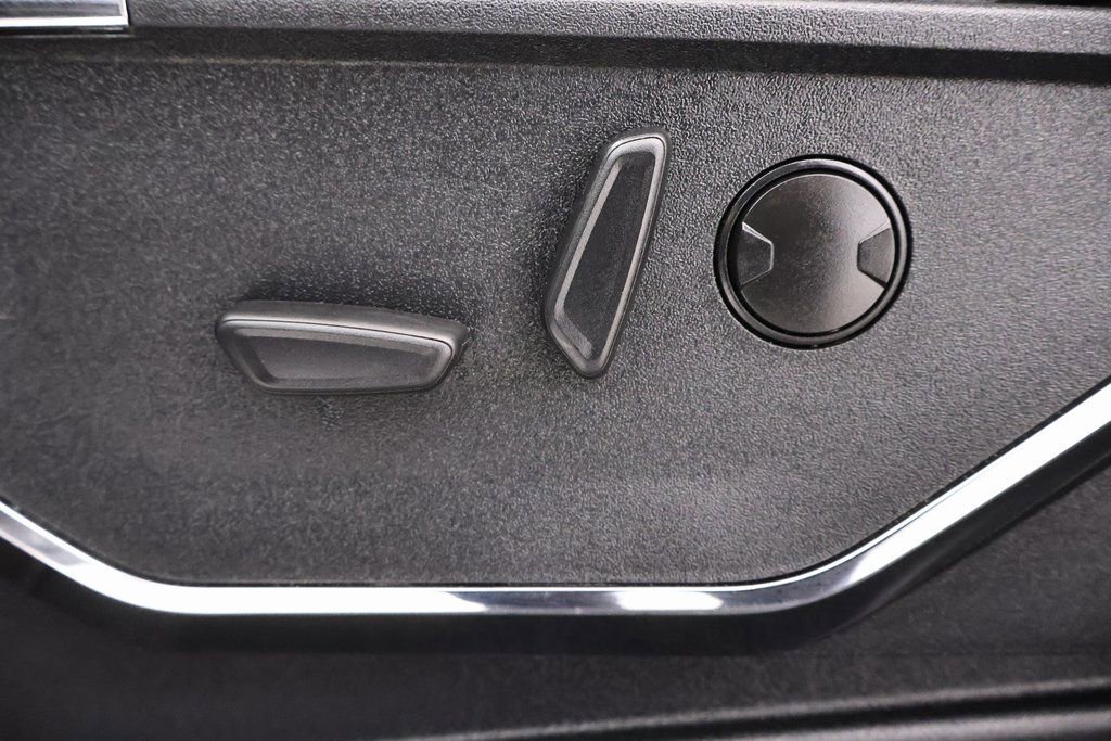 Certified 2024 Ford F350 Lariat w/ Lariat Ultimate Package image 14