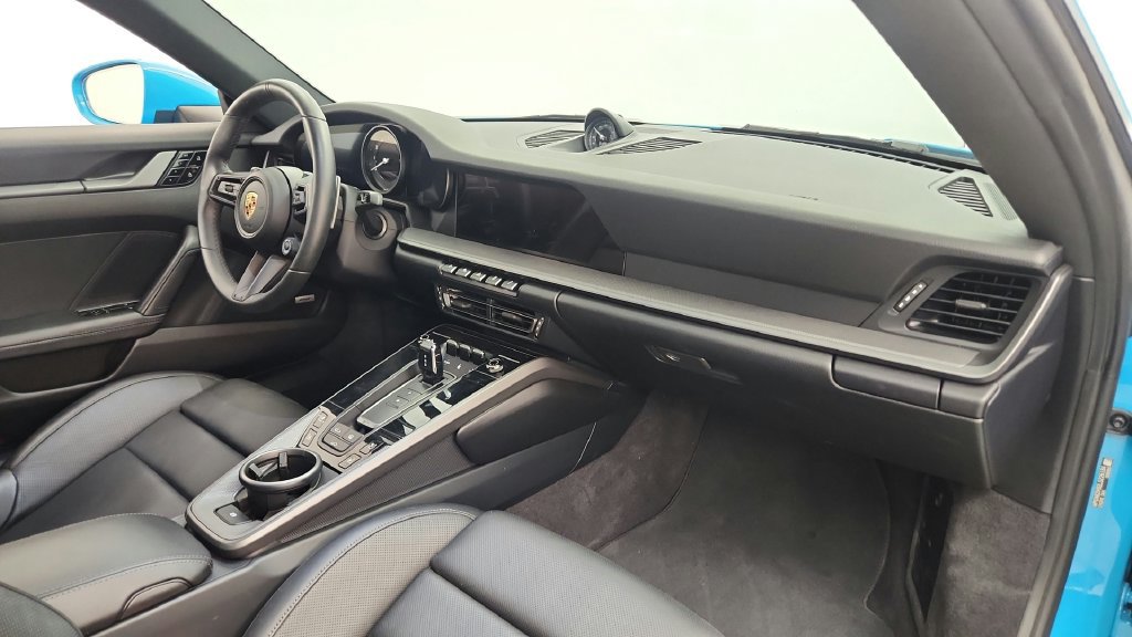 Used 2020 Porsche 911 Carrera S RWD image 23