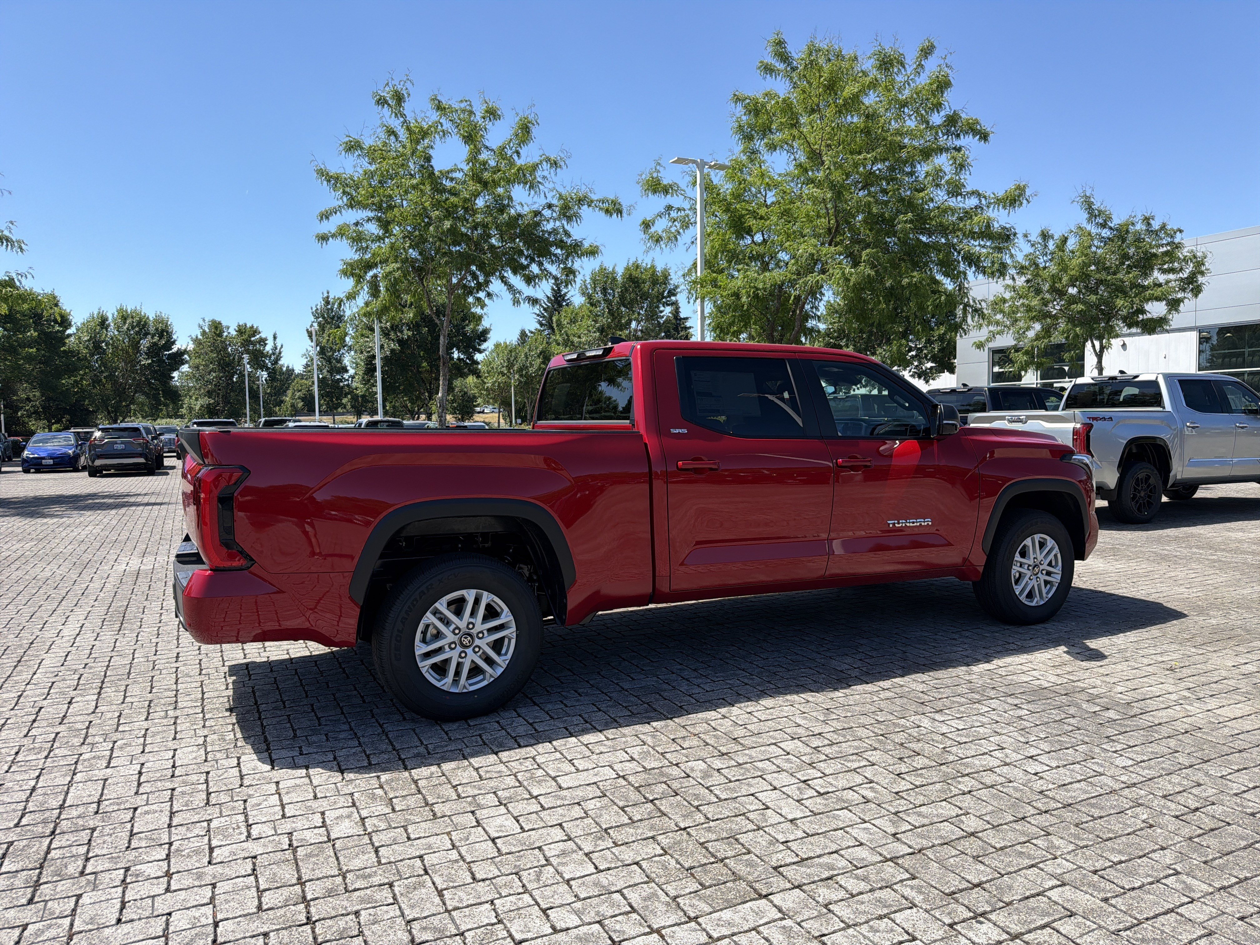 New 2026 Toyota Tundra SR5 w/ SR5 Premium Package AWD/4WD image 7