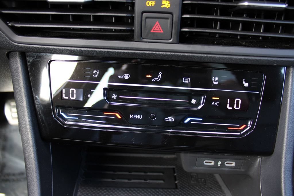 Used 2025 Volkswagen Jetta GLI Autobahn FWD image 18