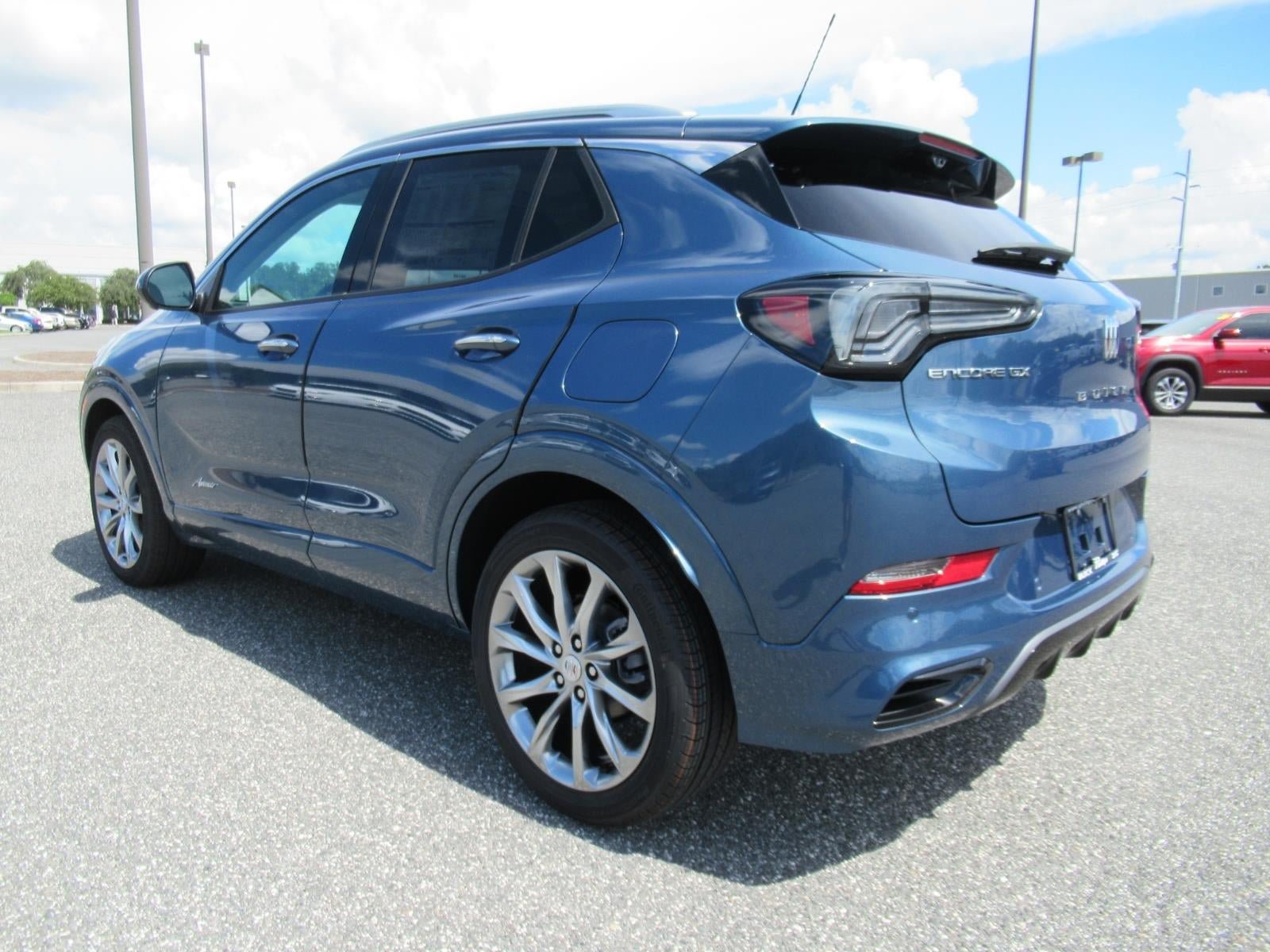 New 2026 Buick Encore GX Avenir w/ Avenir Technology Package FWD image 5