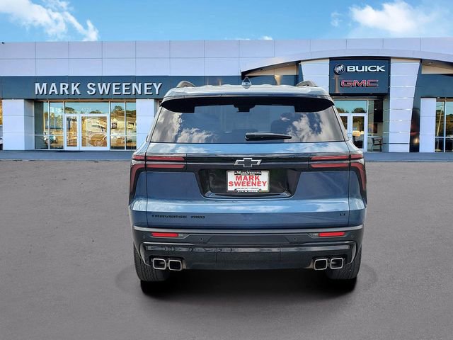 Used 2024 Chevrolet Traverse LT w/ Midnight/Sport Edition image 32