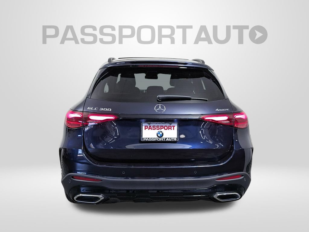 Used 2023 Mercedes-Benz GLC 300 4MATIC image 6