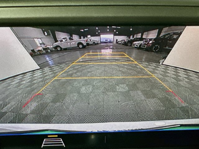 Used 2020 Chevrolet Camaro LT RWD image 16