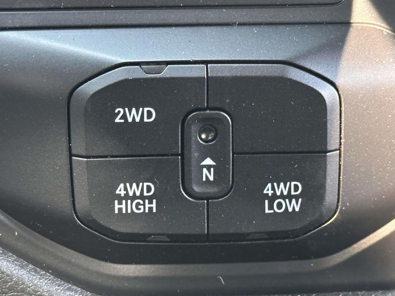 Used 2025 RAM 2500 Tradesman AWD/4WD image 24