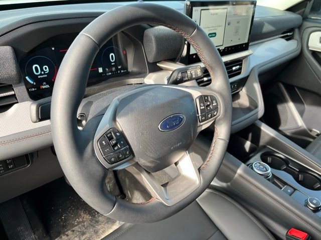New 2026 Ford Explorer Active w/ Active Comfort Package image 12