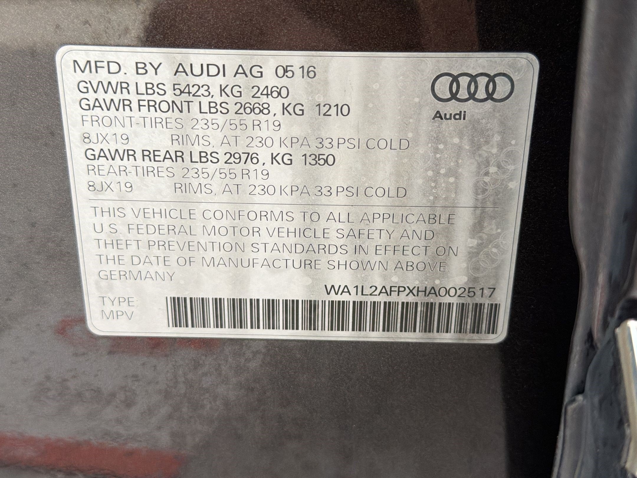 Used 2017 Audi Q5 2.0T Premium Plus w/ Technology Package AWD/4WD image 25