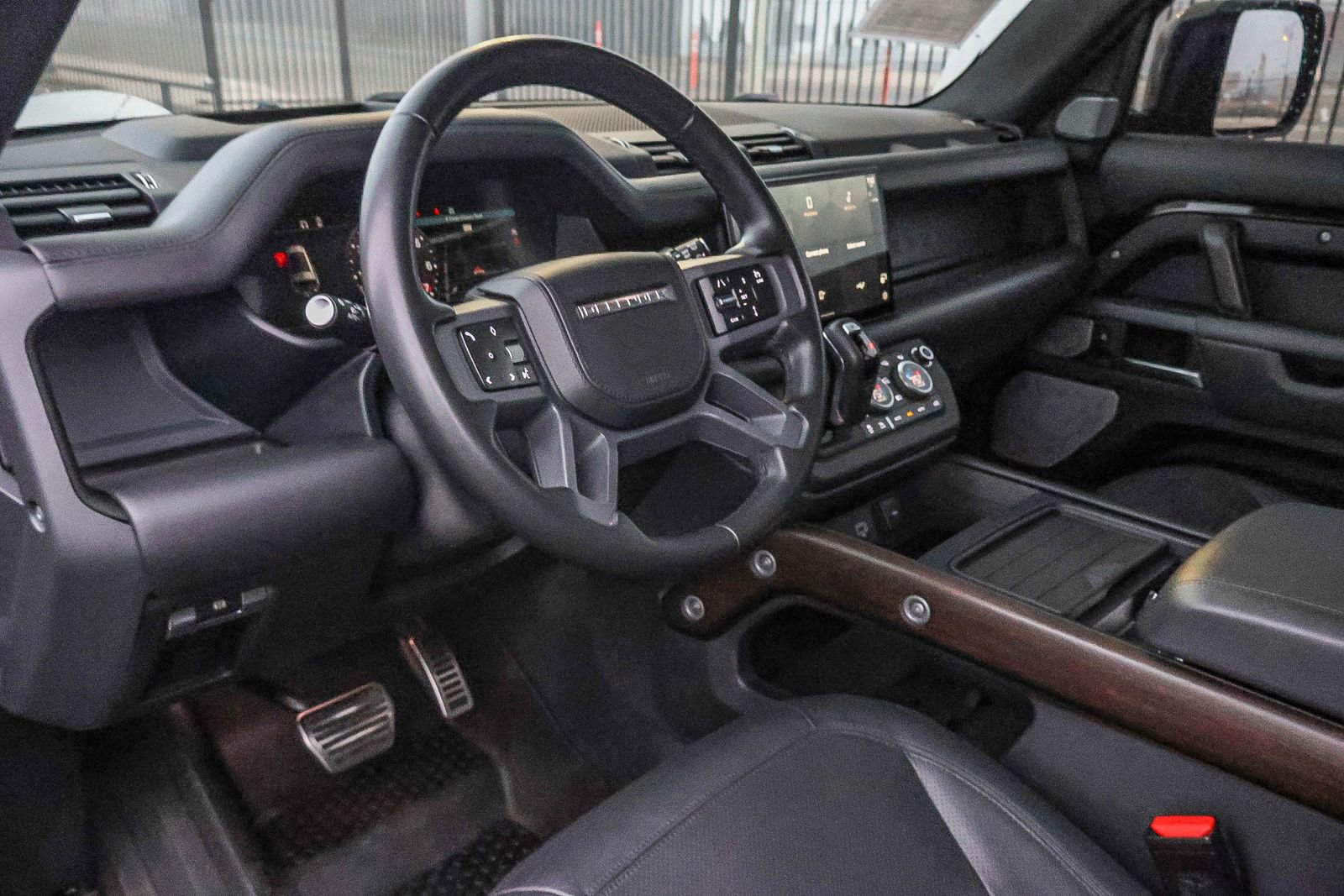 Certified 2023 Land Rover Defender 130 X AWD/4WD image 28