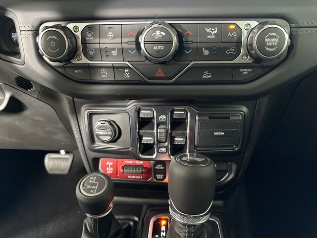 New 2026 Jeep Wrangler Unlimited Rubicon image 17