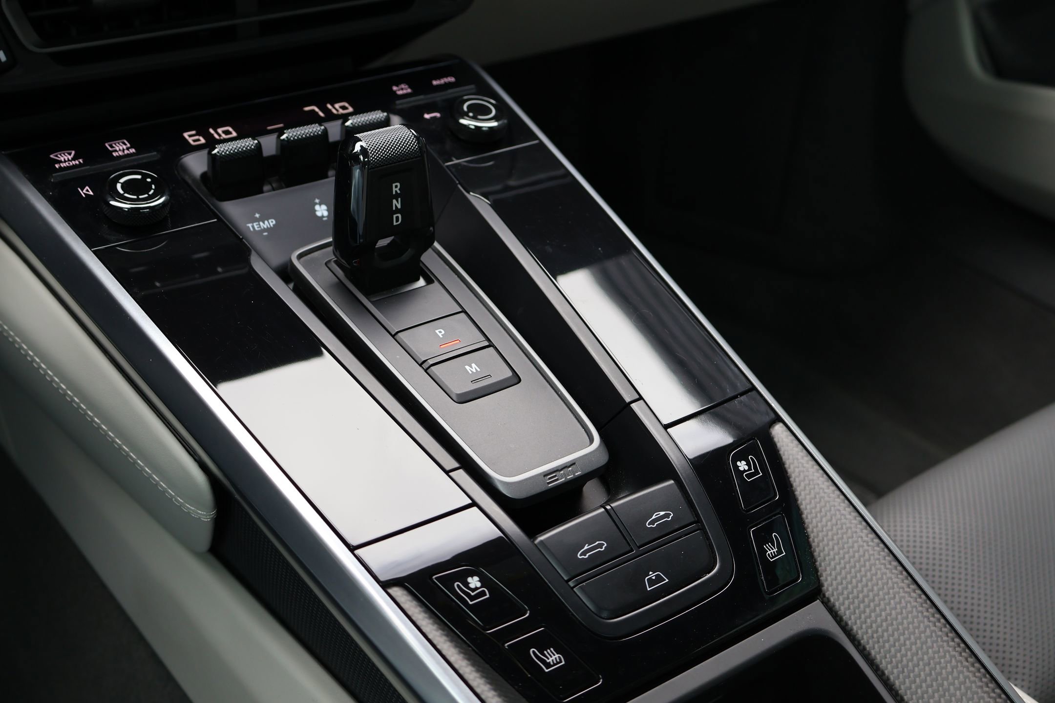 Certified 2022 Porsche 911 Turbo S AWD/4WD image 21