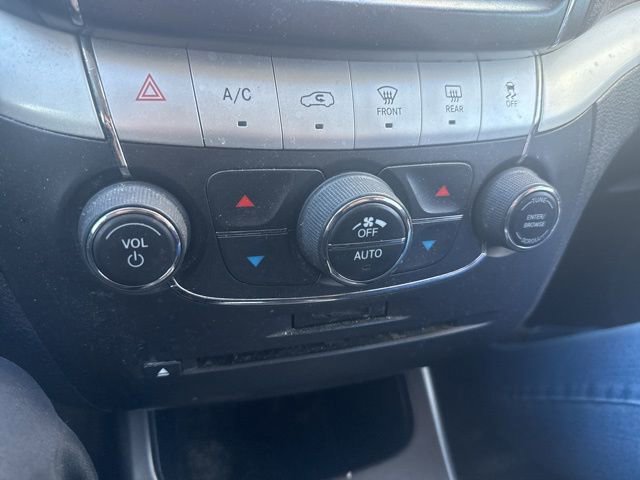 Used 2015 Dodge Journey R/T w/ Flexible Seating Group image 11