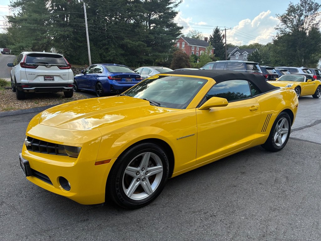 Used 2012 Chevrolet Camaro LT RWD image 1
