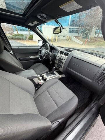 Used 2012 Ford Escape XLT AWD/4WD image 8