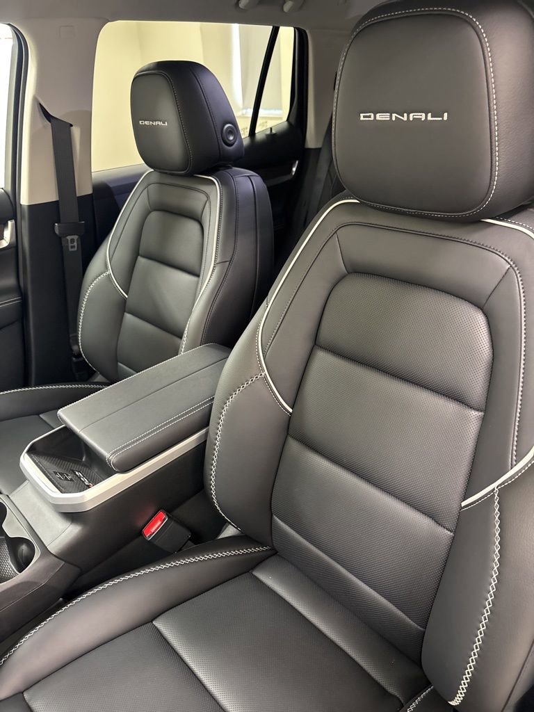 New 2026 GMC Terrain Denali AWD/4WD image 16