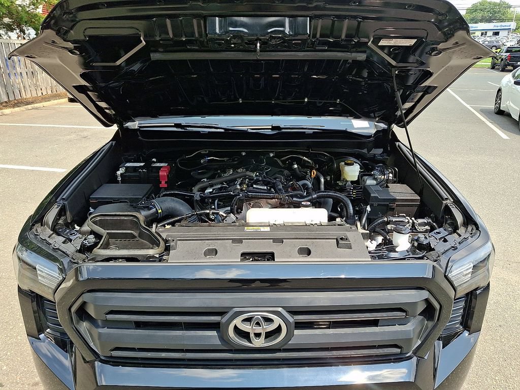 Used 2026 Toyota Tacoma SR5 AWD/4WD image 28