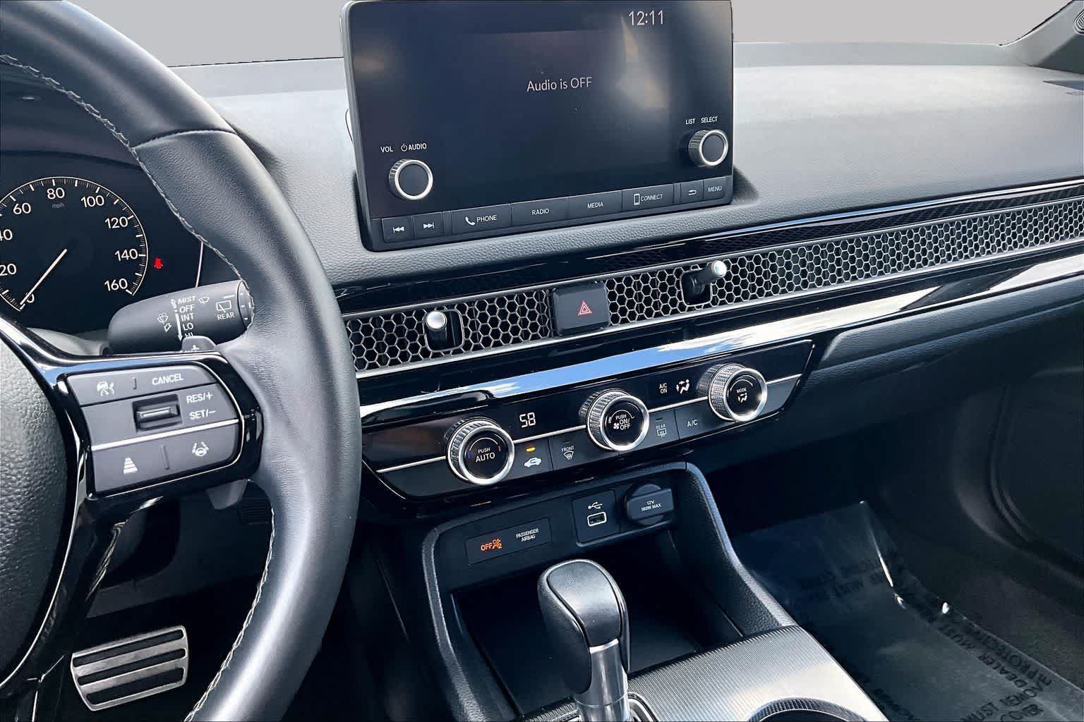 Used 2023 Honda Civic Sport image 6
