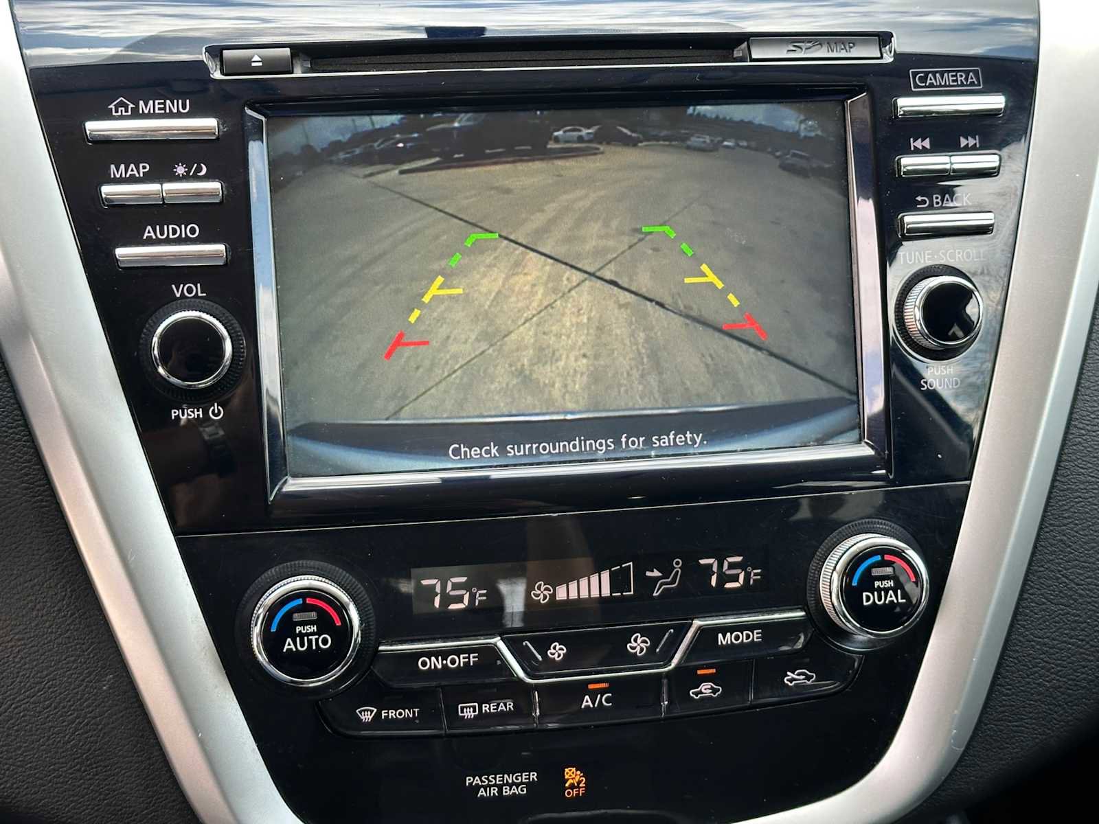 Used 2018 Nissan Murano S image 16