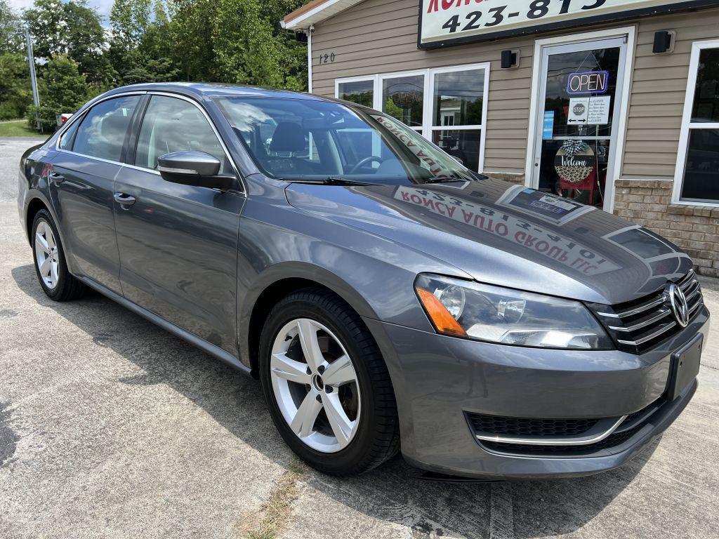 Used 2014 Volkswagen Passat 2.5 SE