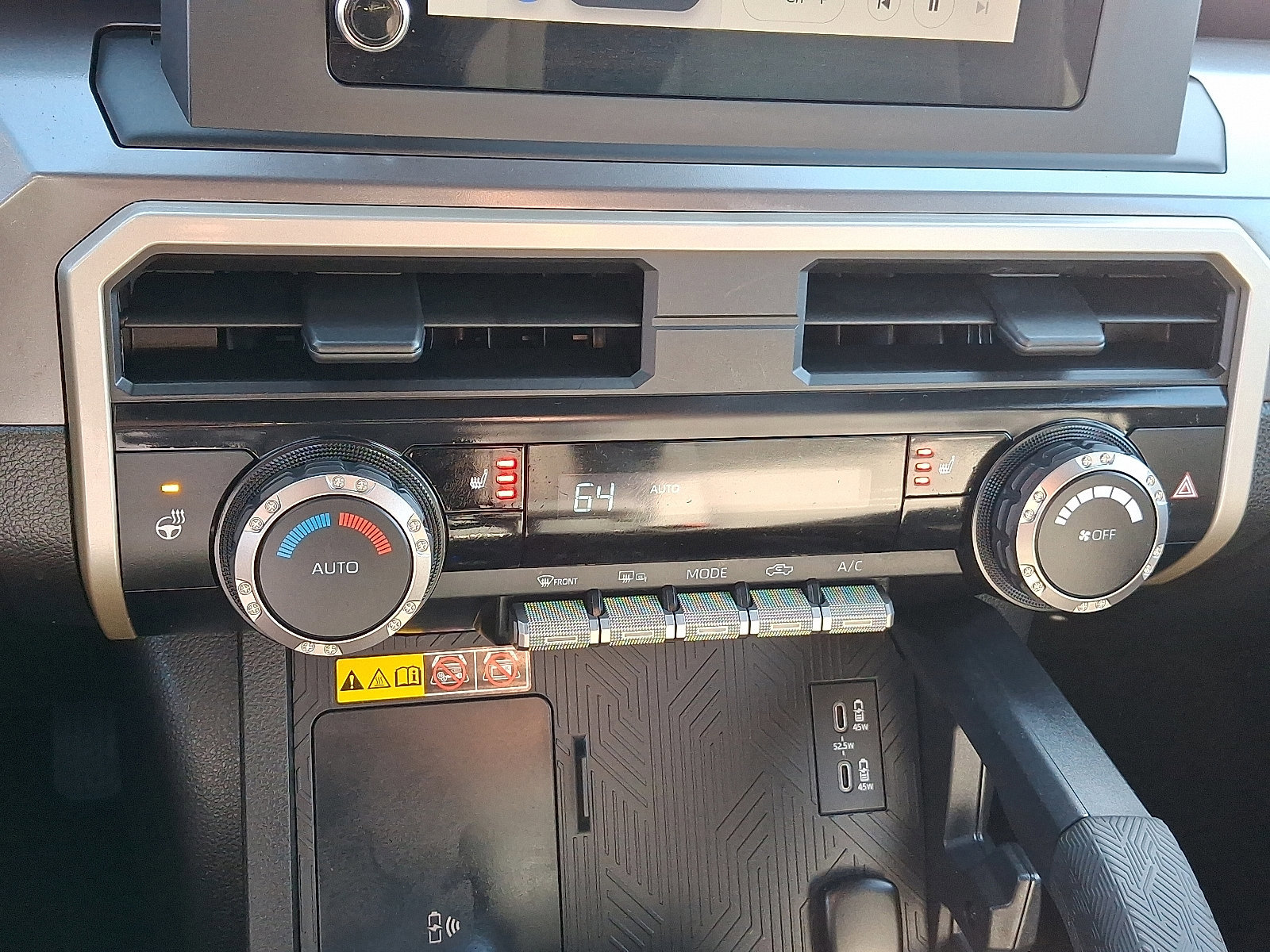 Used 2025 Toyota Tacoma TRD Off-Road image 15