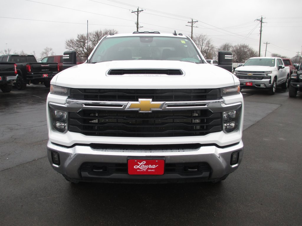Used 2024 Chevrolet Silverado 3500 LT w/ All Star Edition image 13