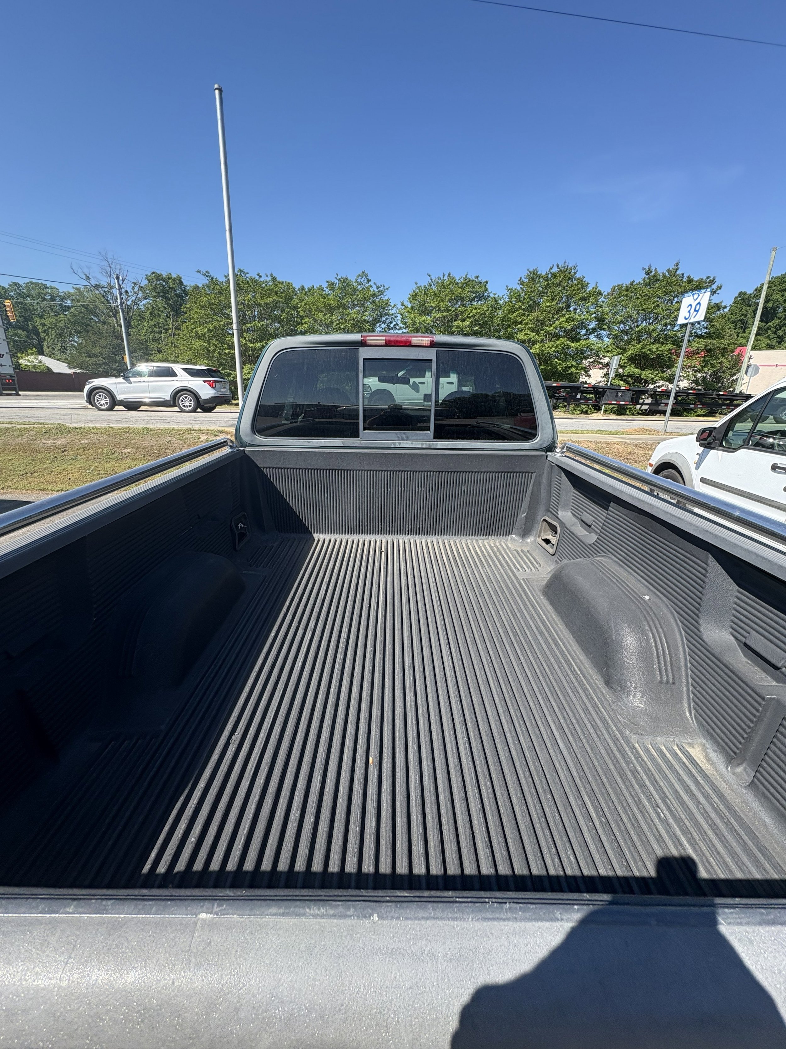 Used 2000 Ford F150 XLT RWD image 7