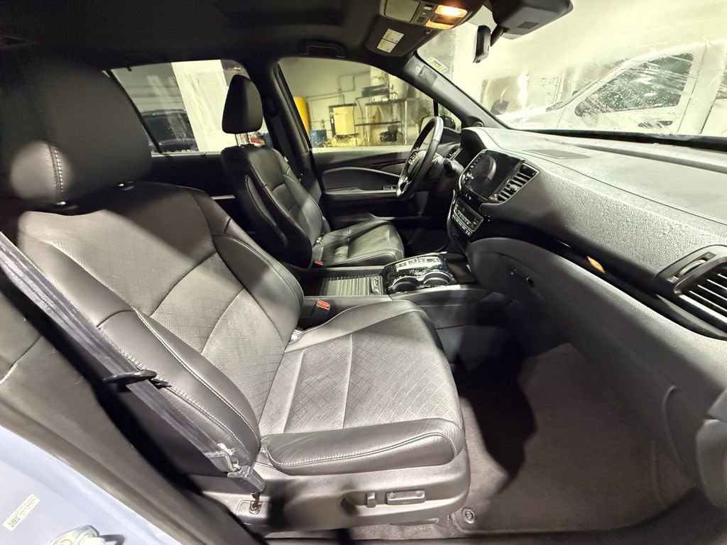 Used 2022 Honda Passport Elite image 43