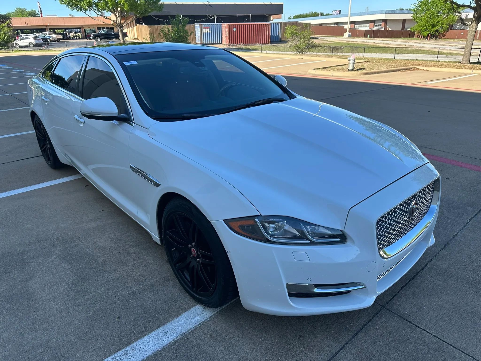 Used 2017 Jaguar XJ L Portfolio AWD/4WD image 6