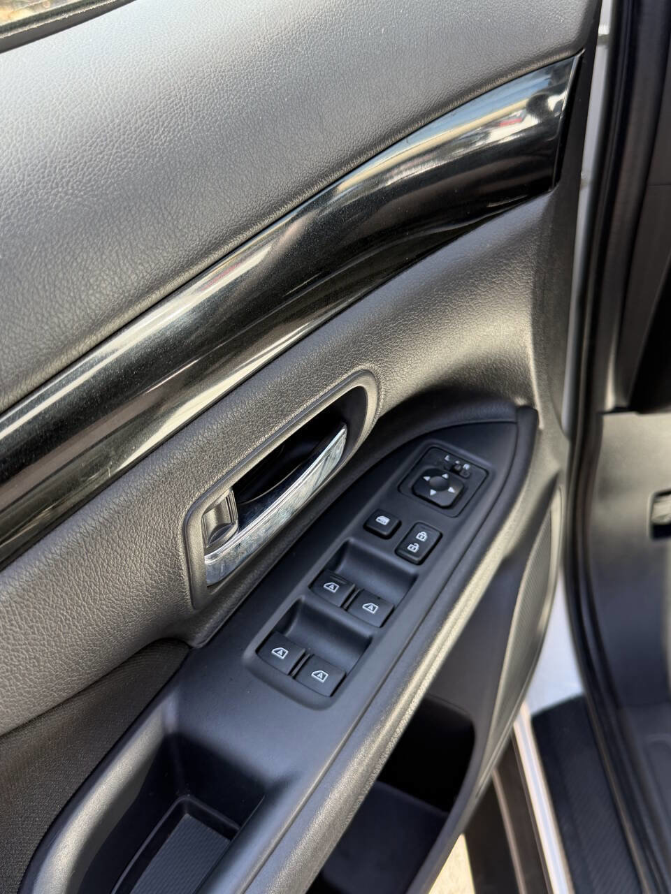 Used 2020 Mitsubishi Outlander ES AWD/4WD image 22