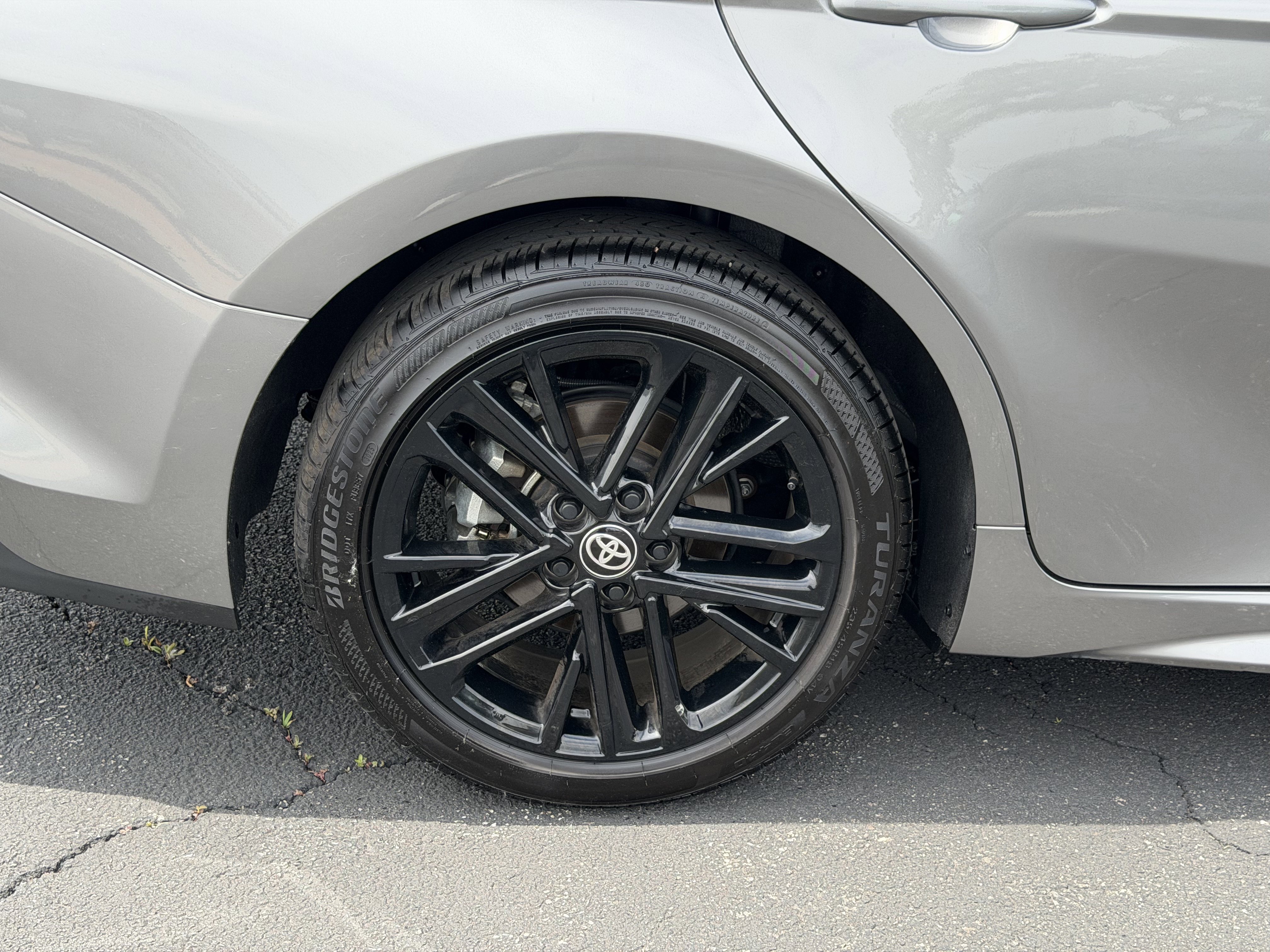 Certified 2025 Toyota Camry SE FWD image 11