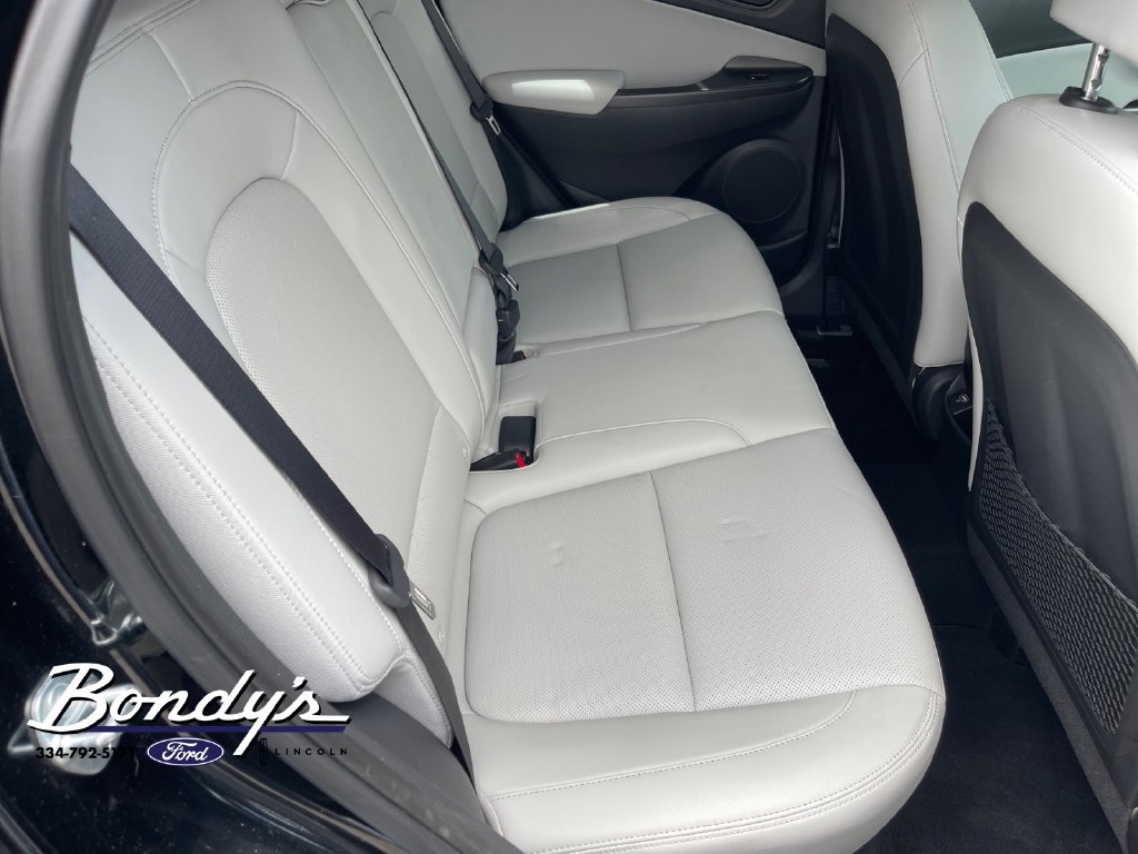 Used 2023 Hyundai Kona Limited FWD image 16