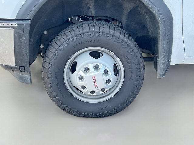 Used 2024 GMC Sierra 3500 Pro AWD/4WD image 25