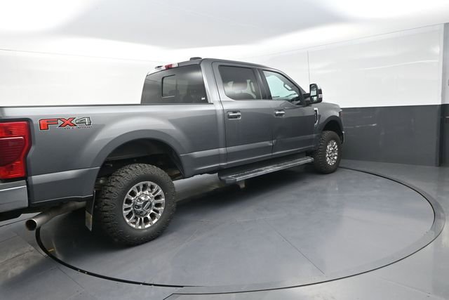 Used 2021 Ford F350 XLT w/ XLT Premium Package image 10
