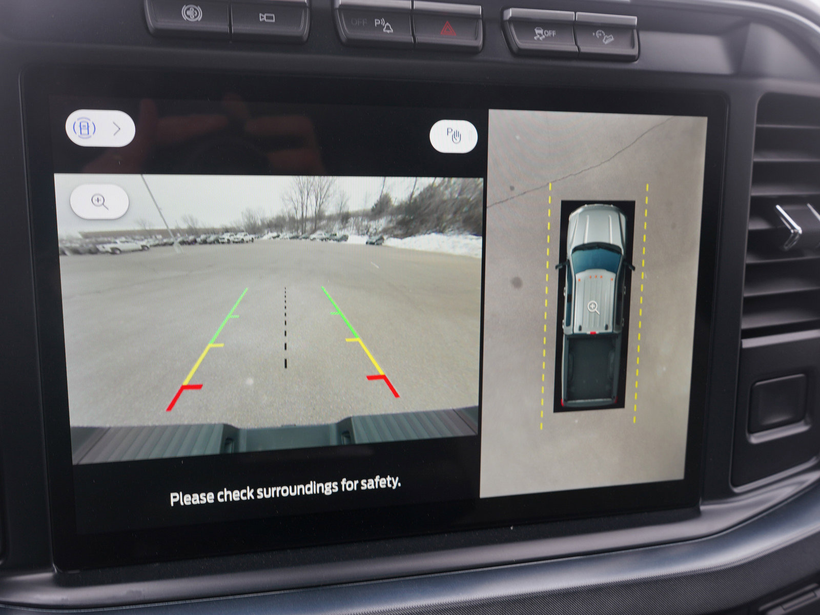 Used 2024 Ford F350 Limited w/ FX4 Off-Road Package image 30