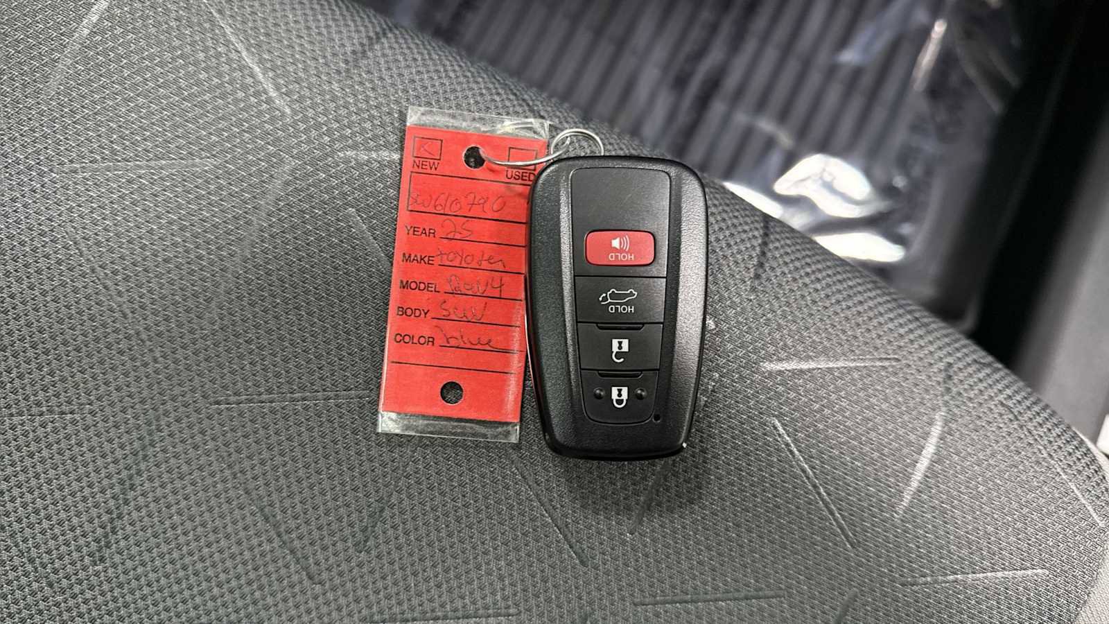 New 2025 Toyota RAV4 XLE image 32