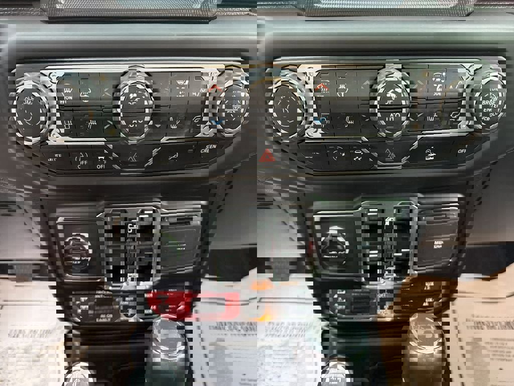 Used 2021 Jeep Wrangler Unlimited Rubicon image 23